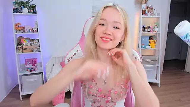 Girls: discover live performances with matured cam models, from teasing to fixations, in a variety of stunning live sex cams.