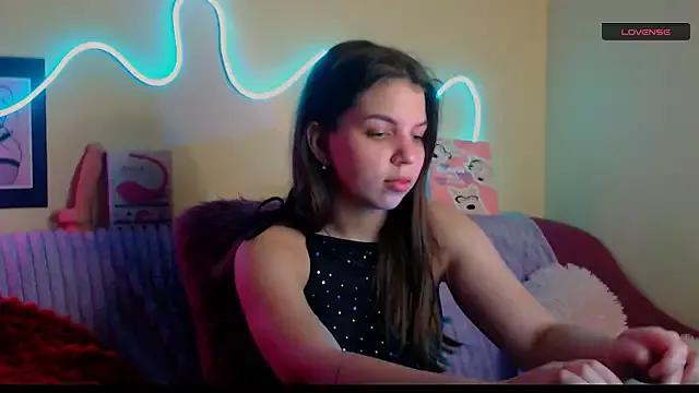 lilyBronks89 from StripChat is Freechat