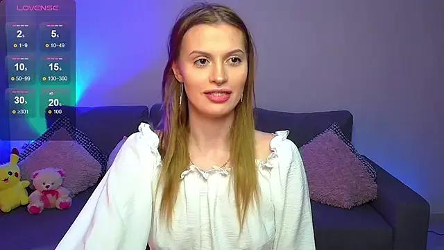 Girls: discover live performances with matured cam models, from teasing to fixations, in a variety of stunning live sex cams.