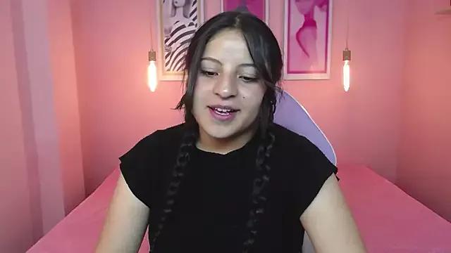 Girls: discover live performances with matured cam models, from teasing to fixations, in a variety of stunning live sex cams.