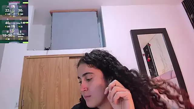 Girls: discover live performances with matured cam models, from teasing to fixations, in a variety of stunning live sex cams.