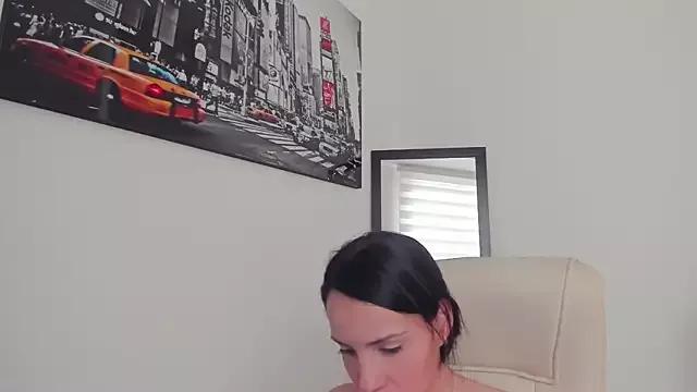 Girls: discover live performances with matured cam models, from teasing to fixations, in a variety of stunning live sex cams.
