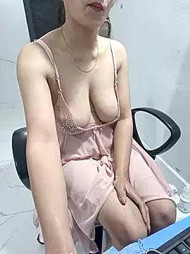 Little-star- from StripChat