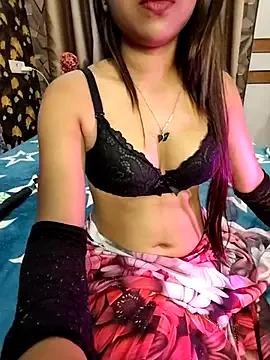 Little__Lia from StripChat is Freechat
