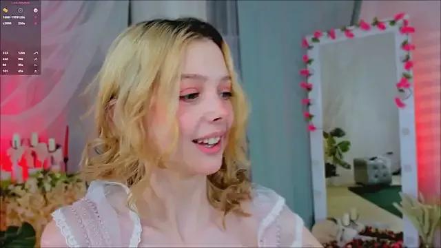 Girls: discover live performances with matured cam models, from teasing to fixations, in a variety of stunning live sex cams.