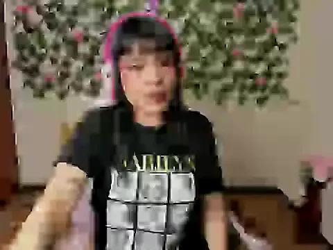 Girls: discover live performances with matured cam models, from teasing to fixations, in a variety of stunning live sex cams.