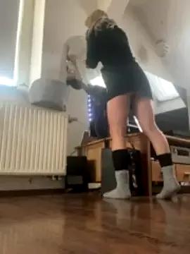 little_miss_87 from StripChat