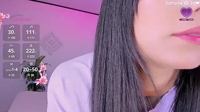 Girls: discover live performances with matured cam models, from teasing to fixations, in a variety of stunning live sex cams.