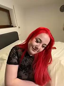 littleEve from StripChat