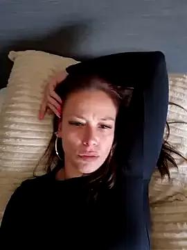 littleladyshelly from StripChat is Freechat