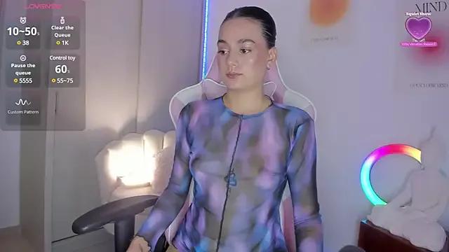 Girls: discover live performances with matured cam models, from teasing to fixations, in a variety of stunning live sex cams.