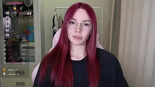 littlevildevil from StripChat is Freechat