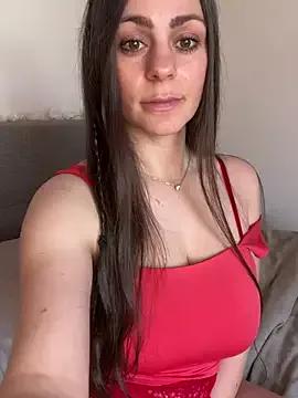 Loella-Rose from StripChat
