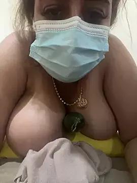Lola-Sexxx from StripChat