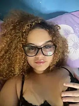 Lolacavalona from StripChat