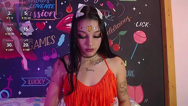 Girls: discover live performances with matured cam models, from teasing to fixations, in a variety of stunning live sex cams.