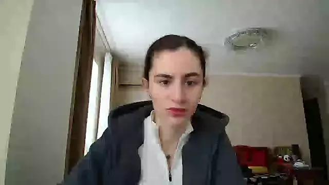 Lolamoon1212 from StripChat