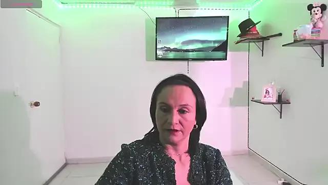 lollita_23_ from StripChat