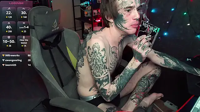 lonelycrysta1