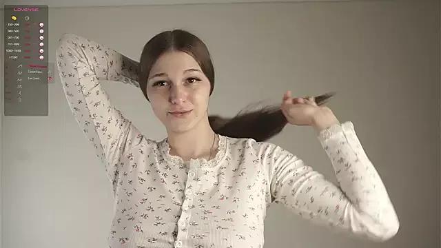 LoraCrammer from StripChat is Freechat