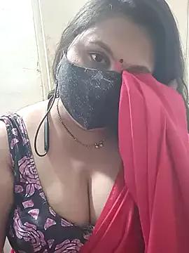 Love-priya from StripChat is Freechat
