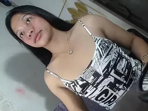 Lovely_Daugs from StripChat is Freechat
