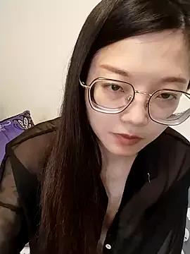 Girls: discover live performances with matured cam models, from teasing to fixations, in a variety of stunning live sex cams.