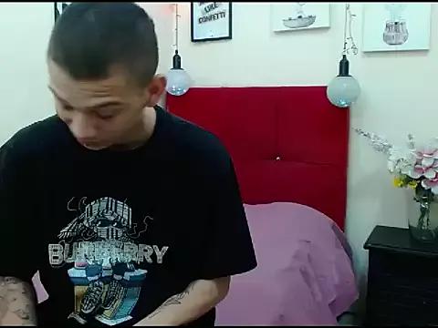 luccasbigcock from StripChat