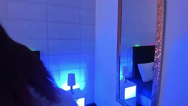 Luciana_Velvet from StripChat is Freechat
