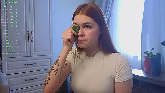 LucilleGlover from StripChat is Freechat