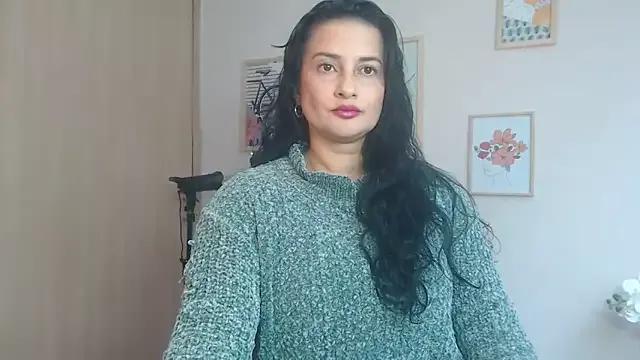 lucy_diiaz from StripChat is Freechat