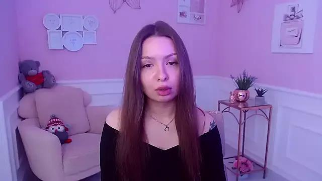 Girls: discover live performances with matured cam models, from teasing to fixations, in a variety of stunning live sex cams.