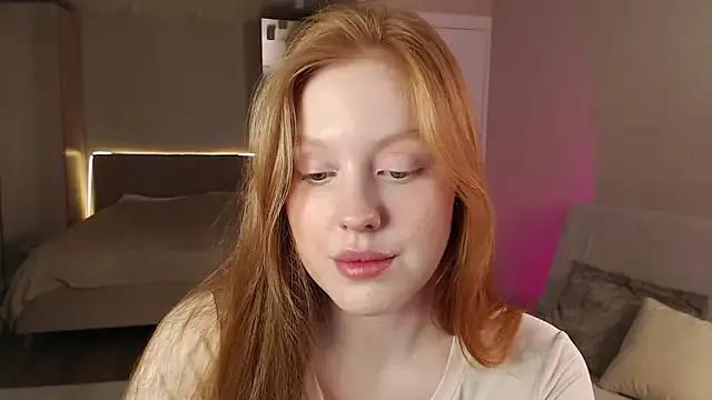 lulu_moonmoon from StripChat