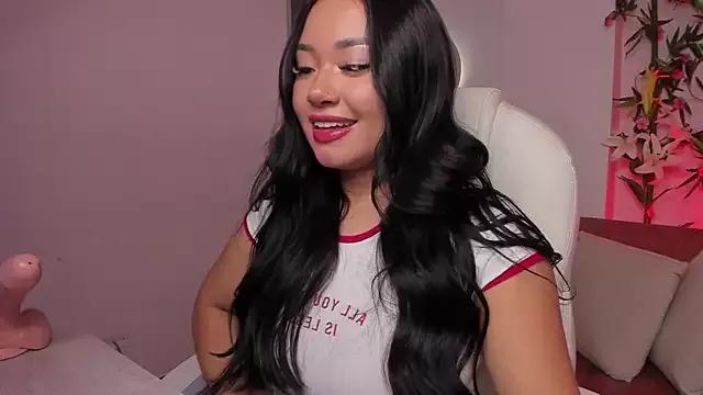 Lulu_Sakura_ from StripChat