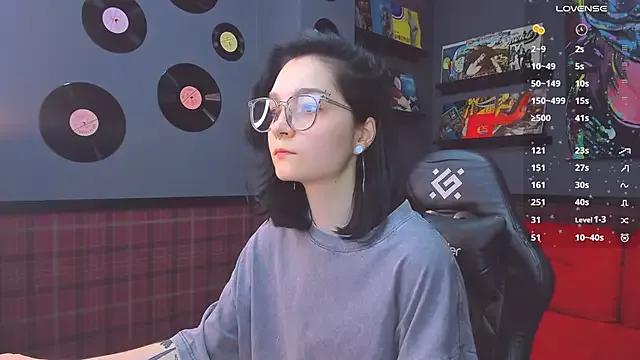 Girls: discover live performances with matured cam models, from teasing to fixations, in a variety of stunning live sex cams.
