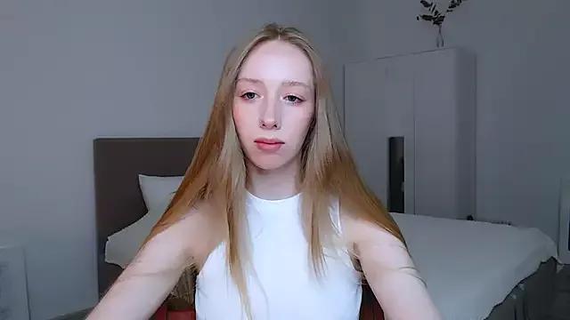 Luna_insniity from StripChat is Freechat