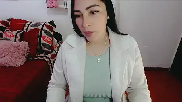 Girls: discover live performances with matured cam models, from teasing to fixations, in a variety of stunning live sex cams.