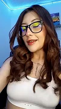 Girls: discover live performances with matured cam models, from teasing to fixations, in a variety of stunning live sex cams.