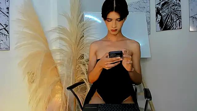luna_stanford from StripChat is Freechat