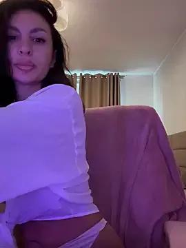 LunaBex from StripChat is Freechat