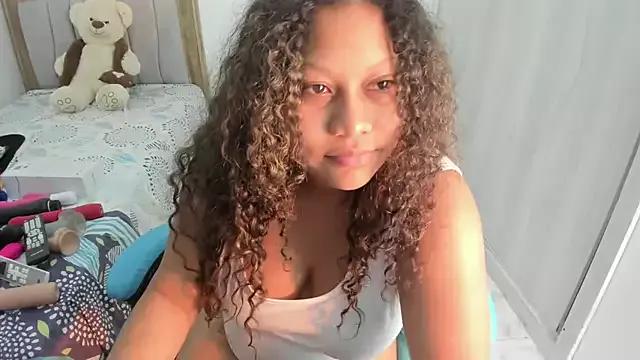 Girls: discover live performances with matured cam models, from teasing to fixations, in a variety of stunning live sex cams.