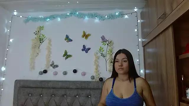 Girls: discover live performances with matured cam models, from teasing to fixations, in a variety of stunning live sex cams.