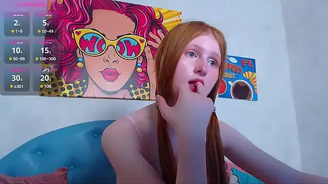LuxXAngel from StripChat is Freechat