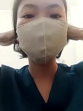 Lyly_surii from StripChat