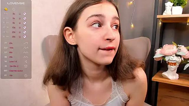 Girls: discover live performances with matured cam models, from teasing to fixations, in a variety of stunning live sex cams.