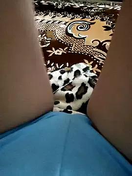 LyuLiLo from StripChat