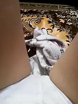 LyuLiLo from StripChat