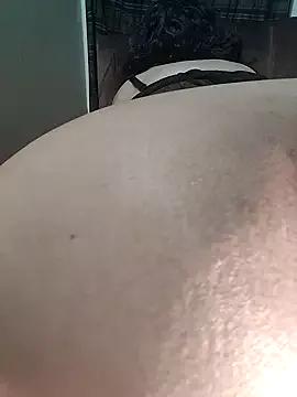 Girls: discover live performances with matured cam models, from teasing to fixations, in a variety of stunning live sex cams.