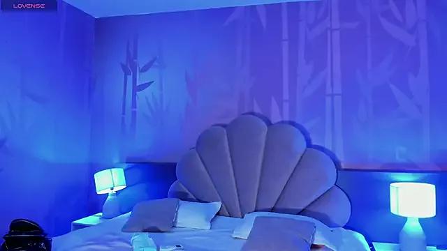 Maddysex_ from StripChat is Freechat