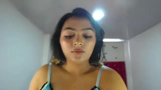 Girls: discover live performances with matured cam models, from teasing to fixations, in a variety of stunning live sex cams.
